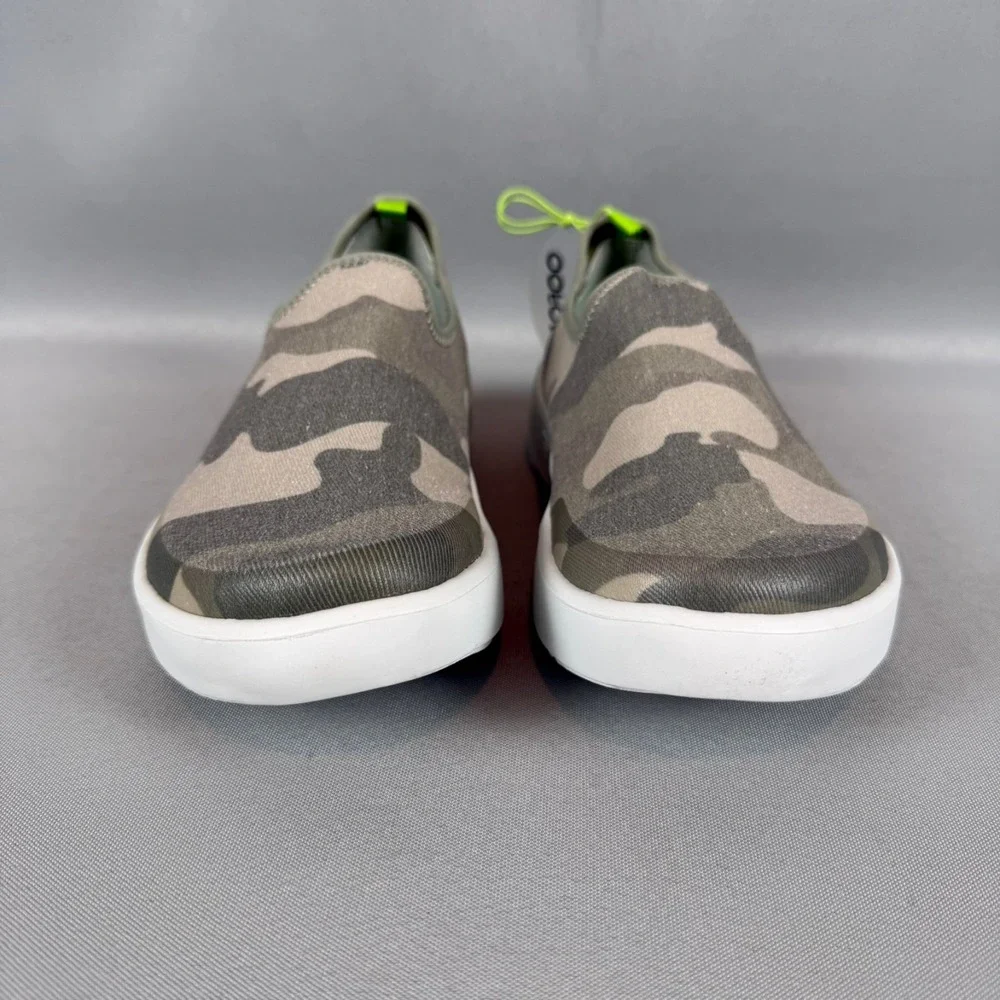 Oofos OOmg Eezee Recovery Sneakers Womens 5 White Green Camo Slip-On Shoes NIB